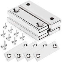 Neodymový plochý magnet v oceľovom puzdre s dierou pre skrutku 40×13,5×5 mm, s podložkami – 4 ks