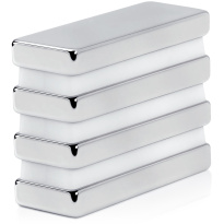 Neodymové magnety doštičkové 40x15x5 mm, trieda N45 – 4 ks