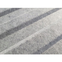 Selbstklebender Anti-Kondensationsfilz unter dem Blech 1x1,2m